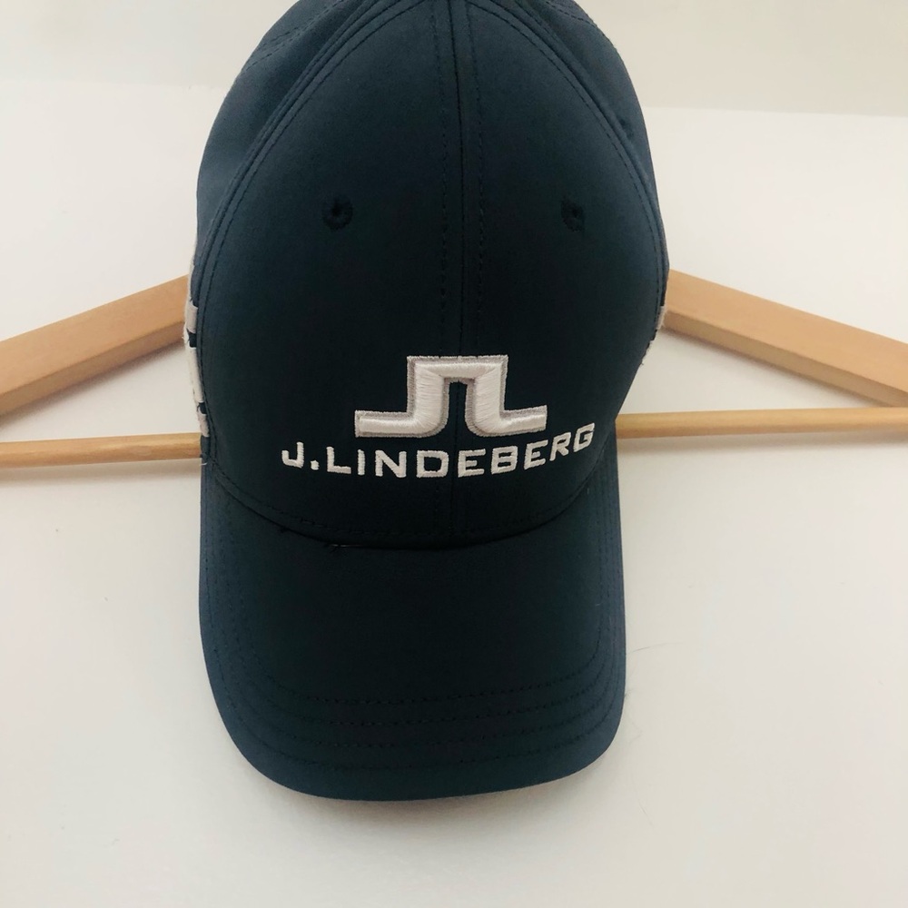 K. Lindeberg golf hat